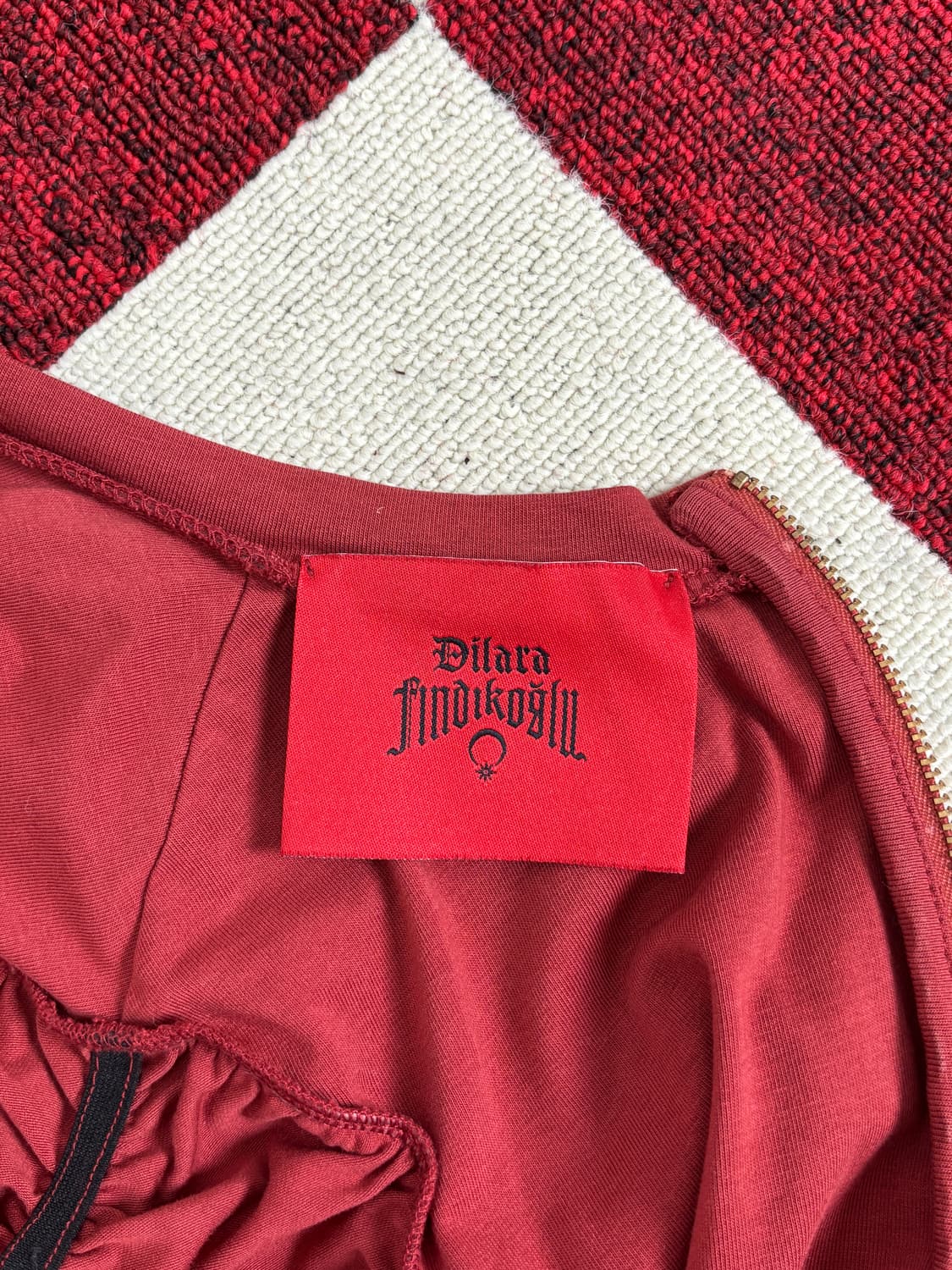 Dilara Findikoglu Limited Heart Tee 상품이미지3