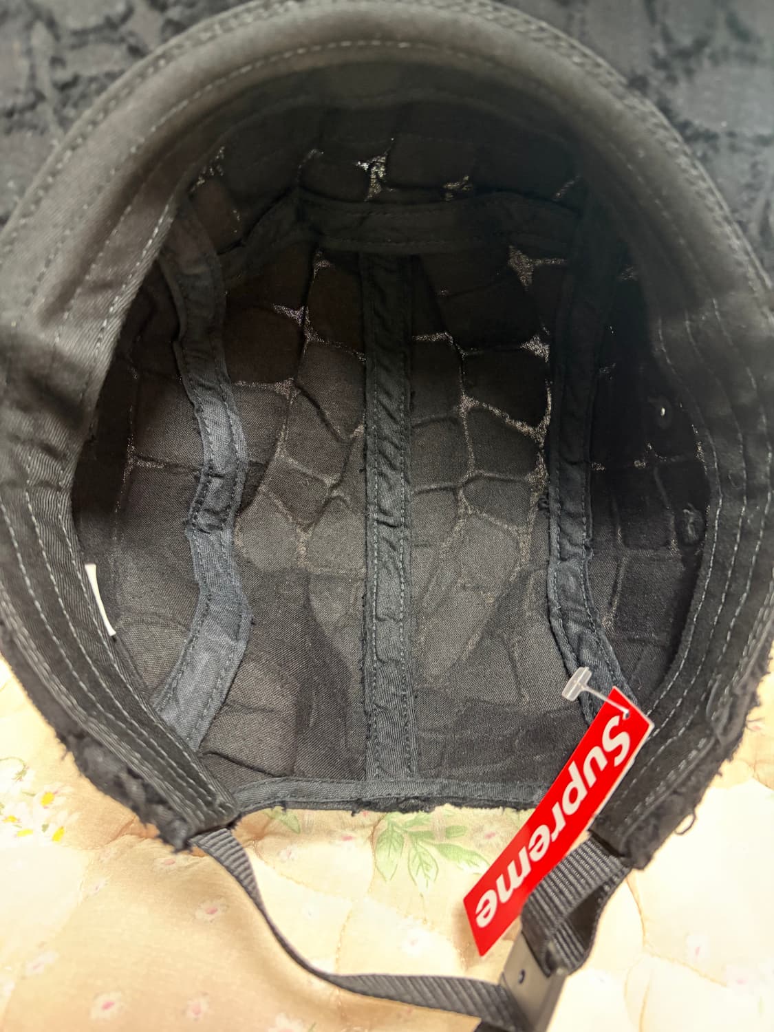 Supreme Frayed Croc Denim Camp Cap Black 상품이미지3