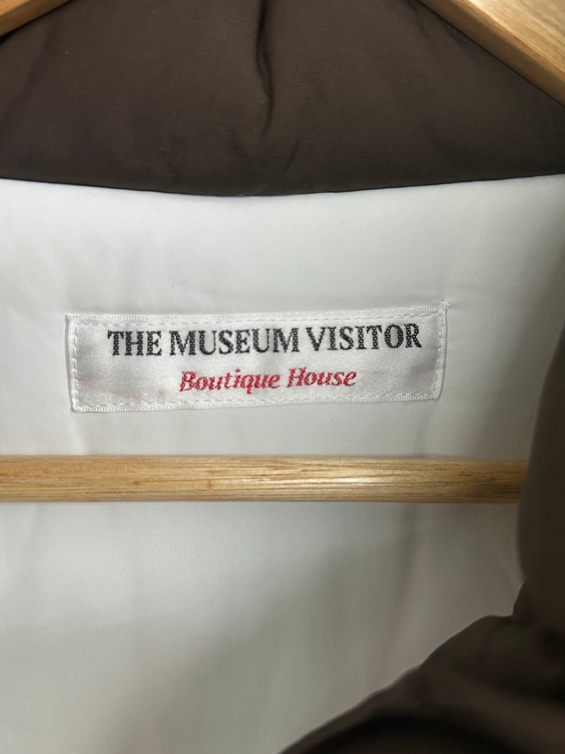 더뮤지엄비지터 크래용아트 프린팅 크롭패딩 S 상품이미지3