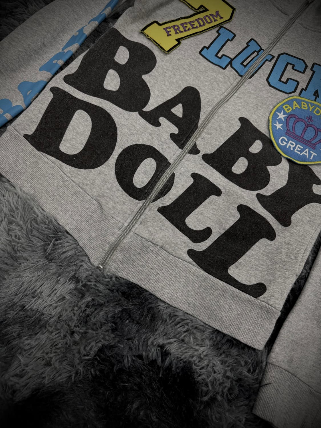 Baby Doll 빅로고 프린팅 그레이 스웻집업 상품이미지4