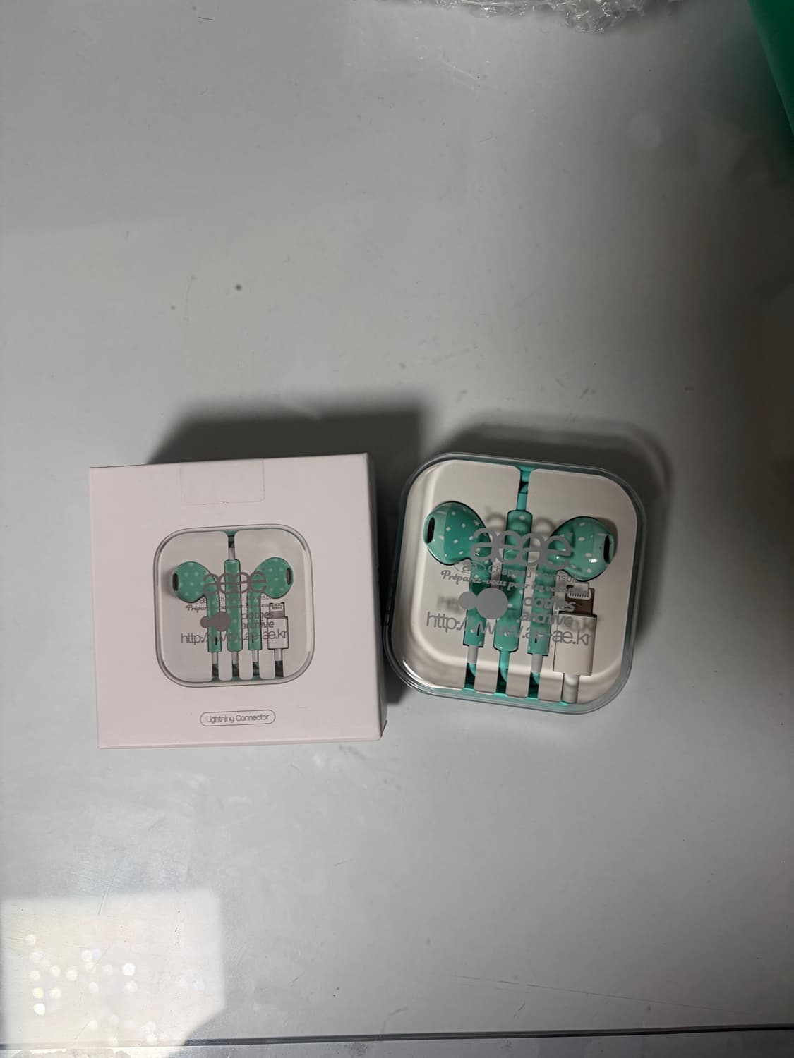 aeae 8핀 이어폰 상품이미지1