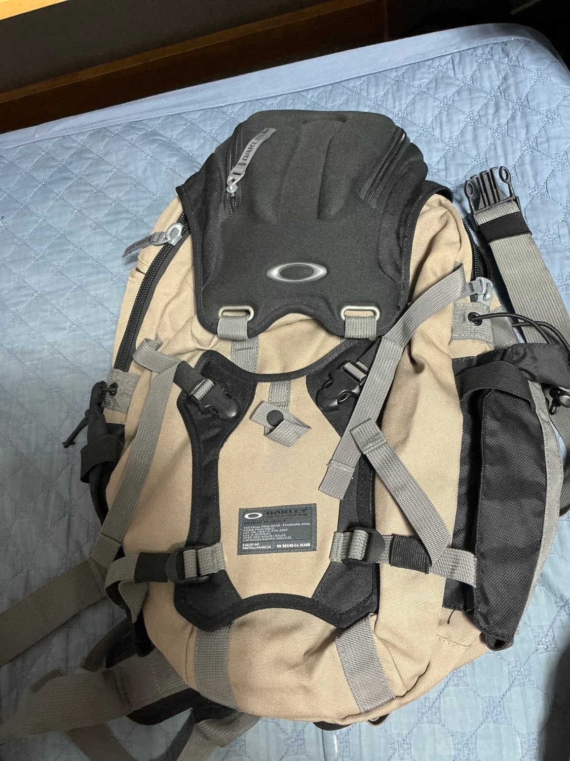 오클리 택티컬 백팩 상품이미지1