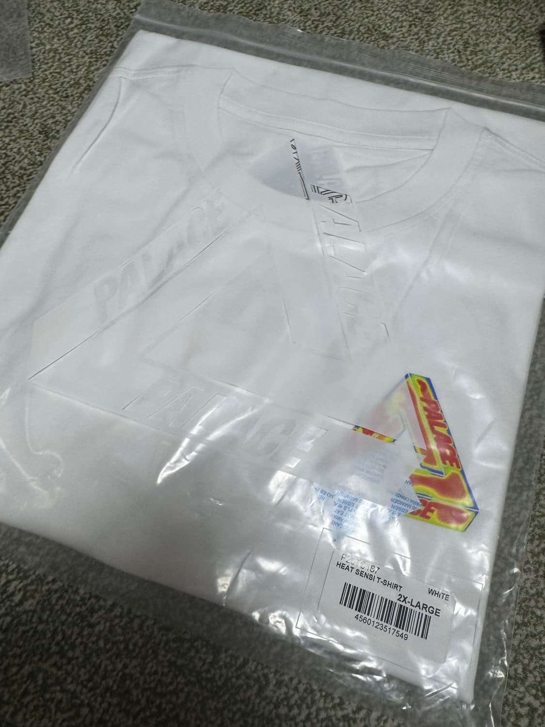 (XXL) 팔라스 palace 히트 센시 티셔츠 화이트 24SS 상품이미지2