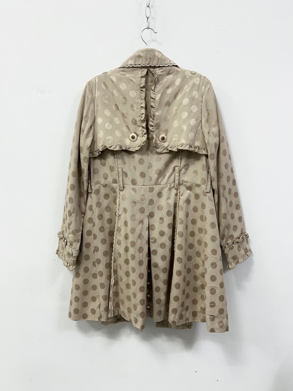 [AXES FEMME] 엑시즈팜 라떼갸루 도트 레이스 코트 상품이미지5