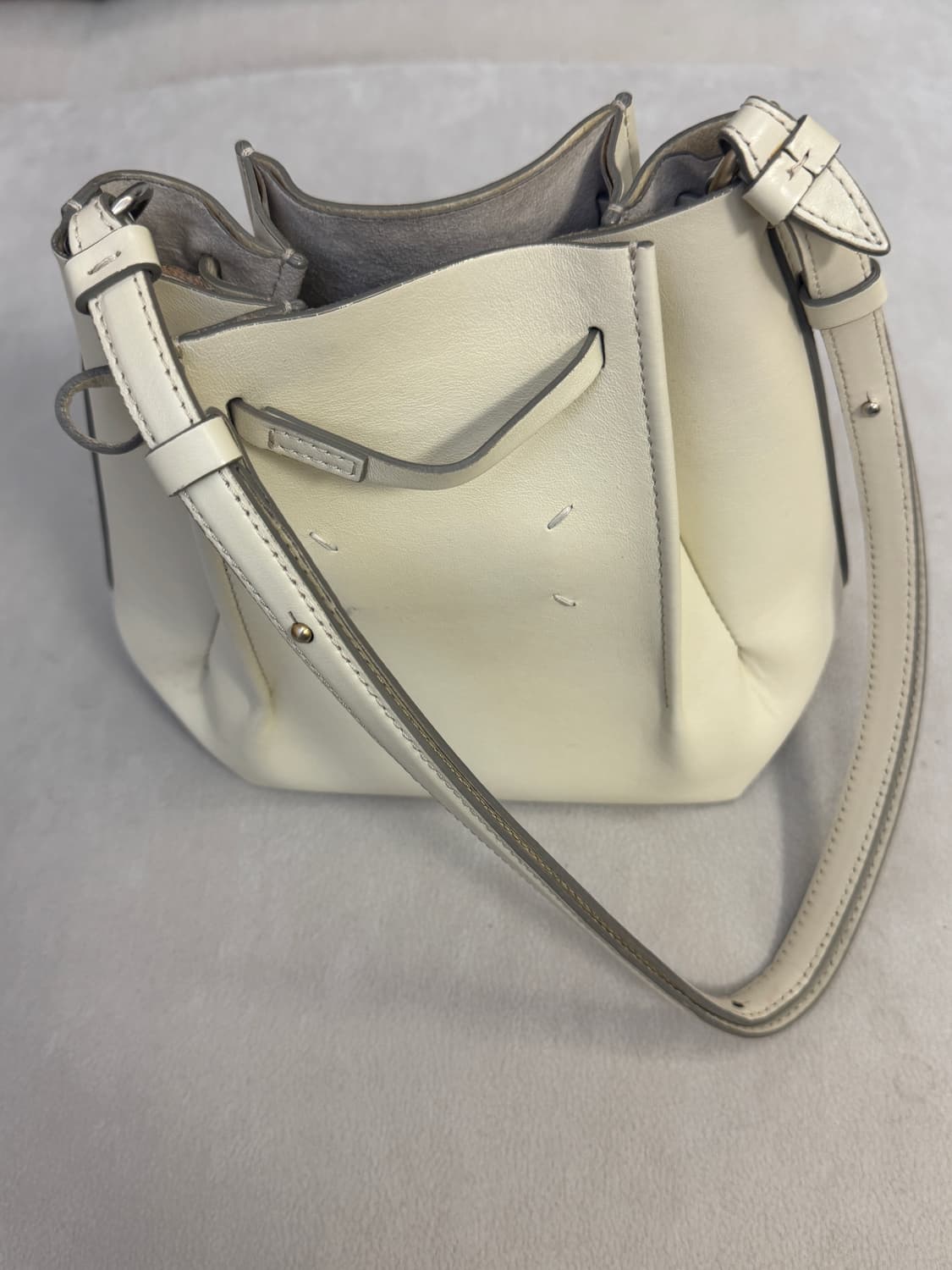 메종 마르지엘라 숄더백 상품이미지4