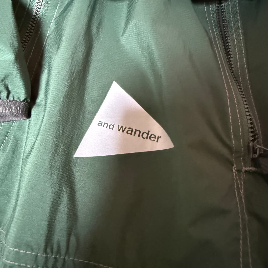 앤드원더 퍼텍스 윈드자켓 그린 L 상품이미지2