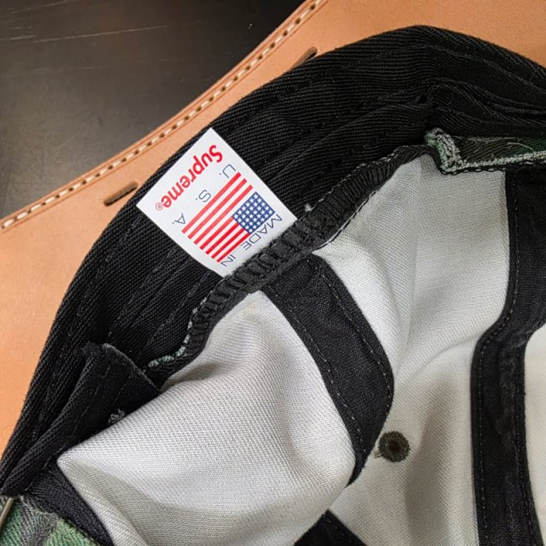 Supreme Compact logo 6패널 카모 Cap 상품이미지3