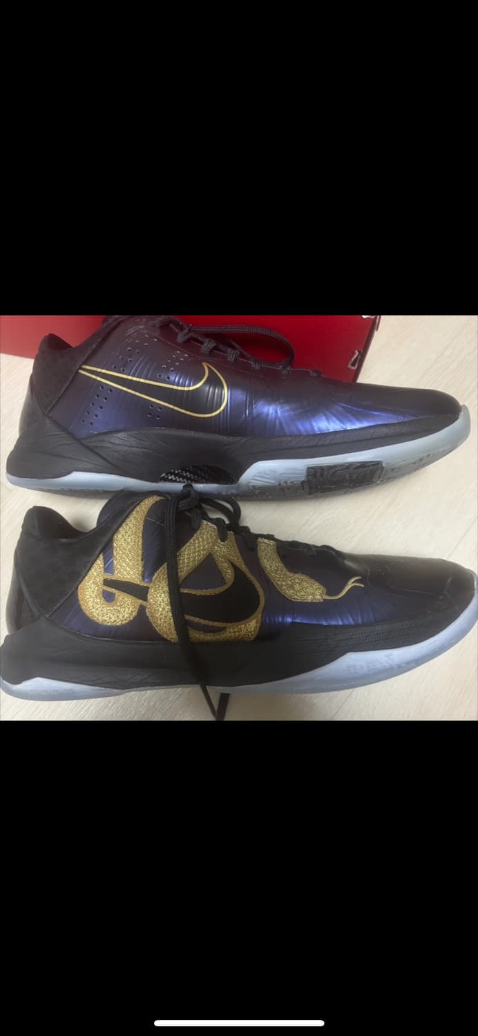 나이키 코비5 이어오브맘바 상품이미지4