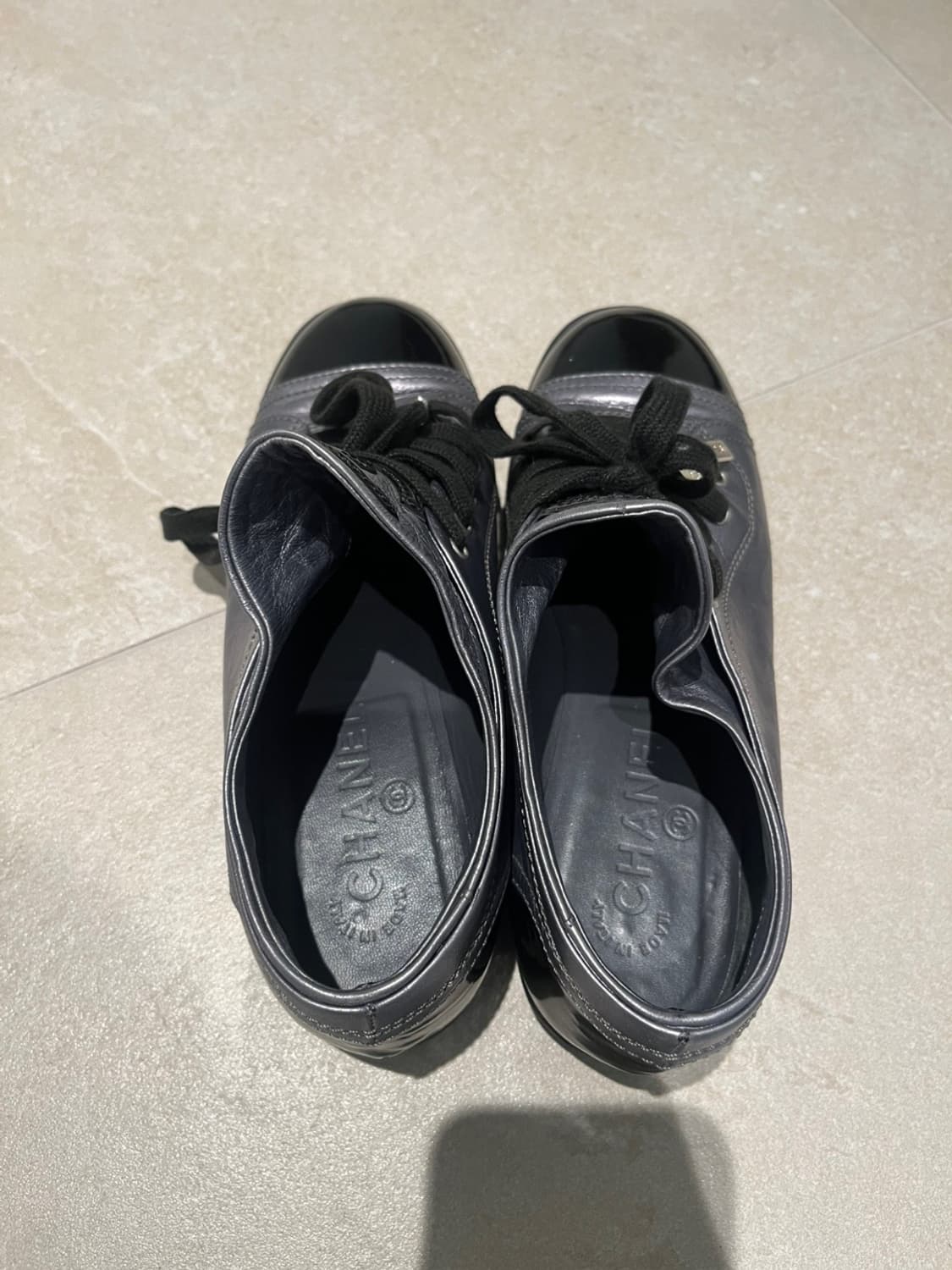 샤넬 여성 레더 스니커즈 36 상품이미지2