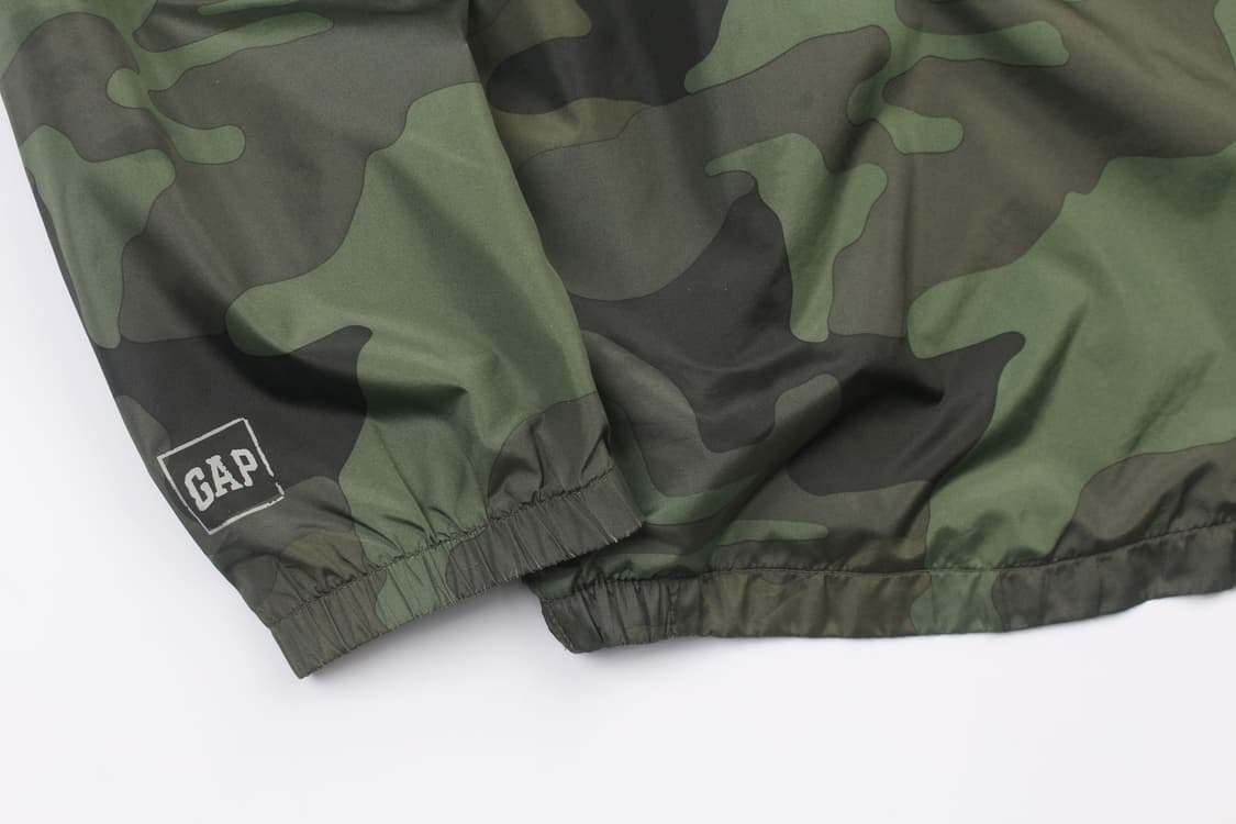 GAP Camo Hood Windbreaker 상품이미지6