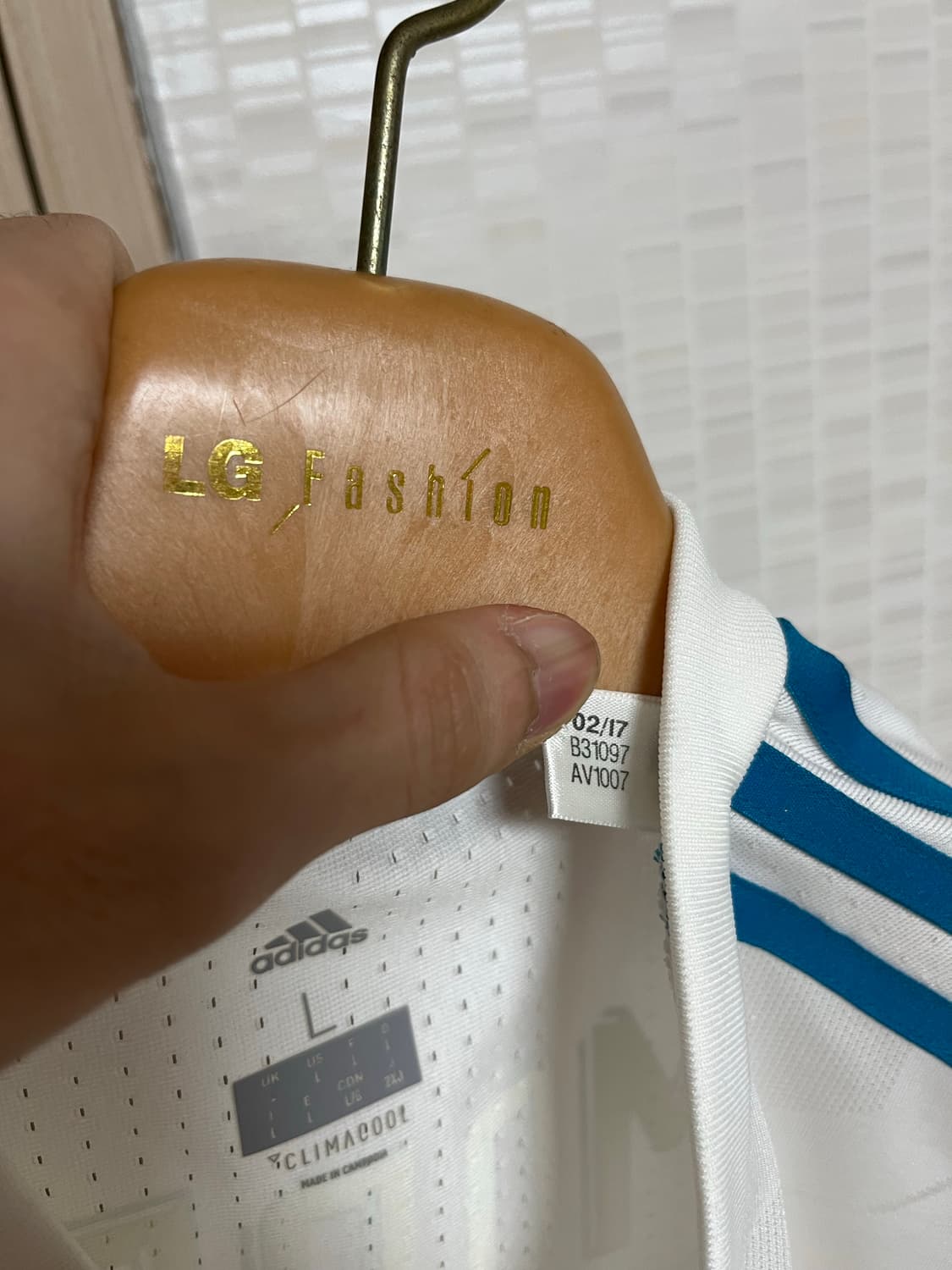 [L] 레알 마드리드 17-18 어센틱 홈 유니폼 모드리치 상품이미지5