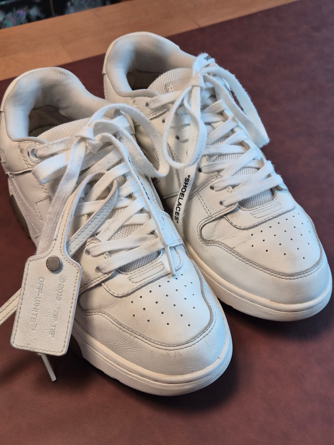 255-260(40) 정품 오프화이트 아웃오브오피스 스니커즈  상품이미지9