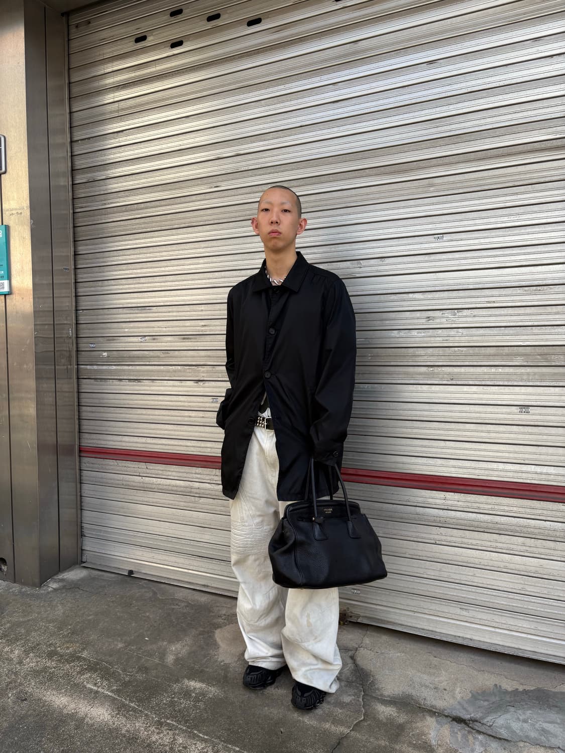 프라다 비텔로 다이노 레더 토트백 상품이미지1