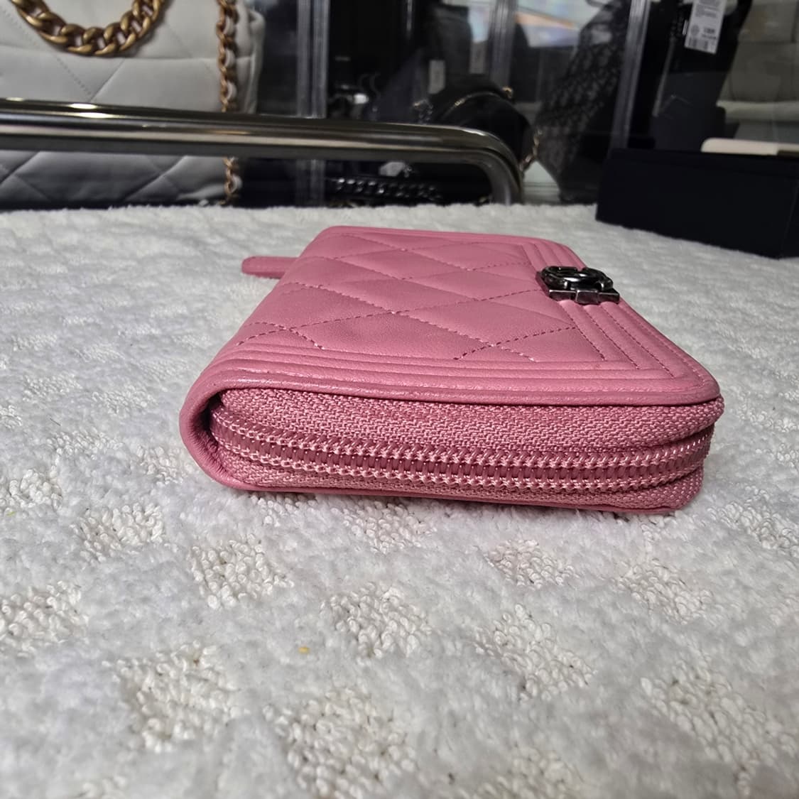 [중고/정품] 샤넬 보이샤넬 지퍼 장지갑 상품이미지6