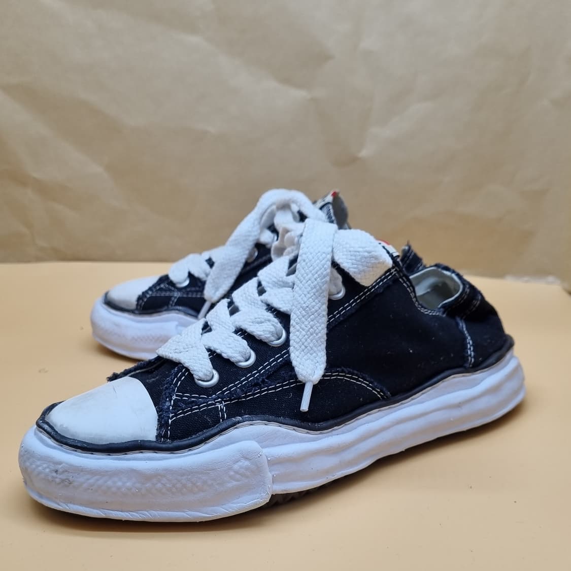 메종미하라야스히로 남성스니커즈42 265 상품이미지1