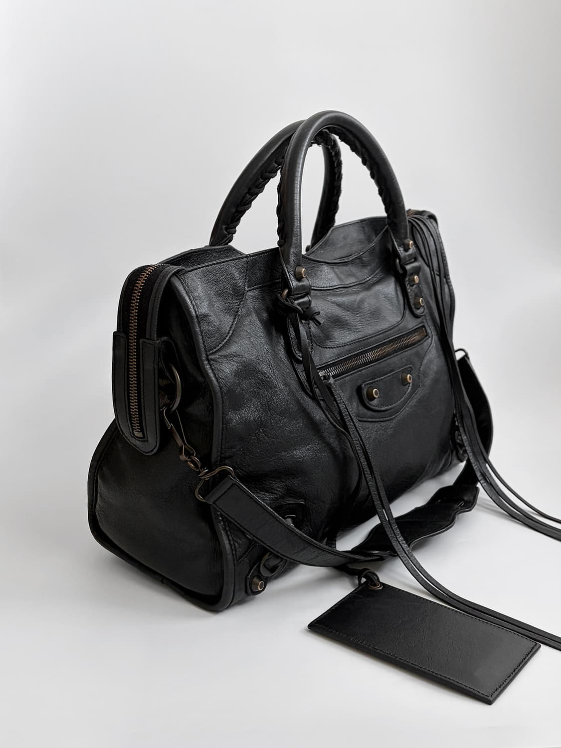 발렌시아가 클래식 시티백 미듐 판매합니다. 상품이미지3