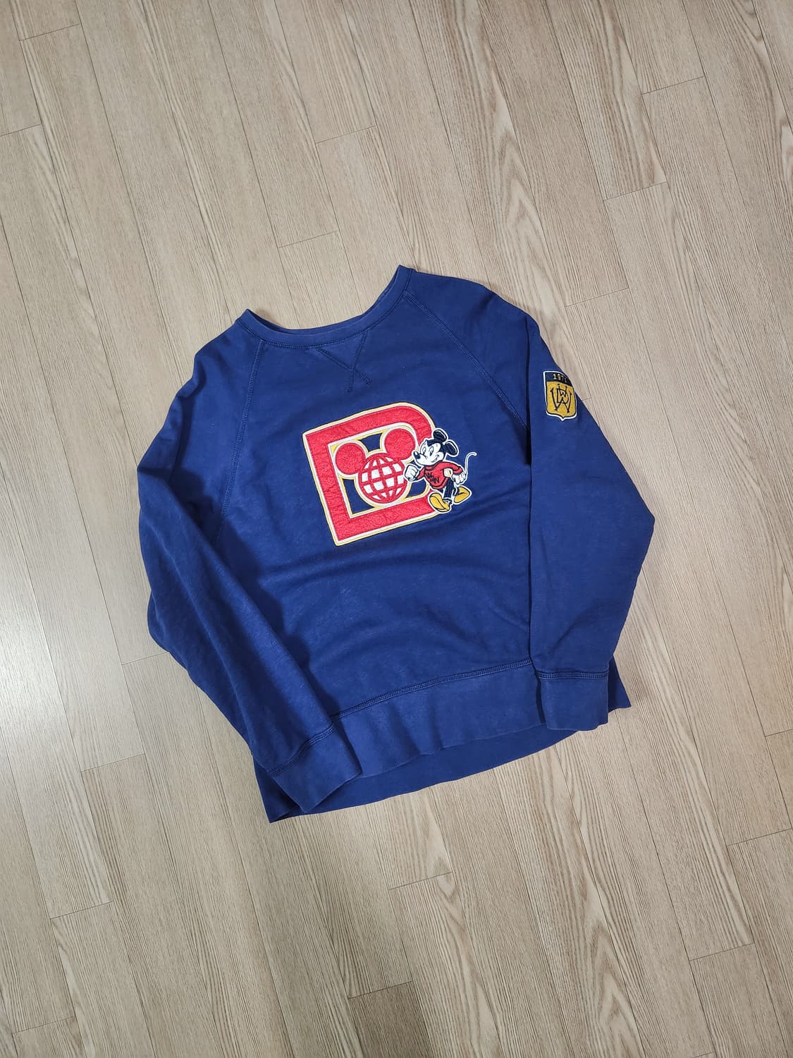 디즈니 원워싱 블루 맨투맨 티셔츠 상품이미지1