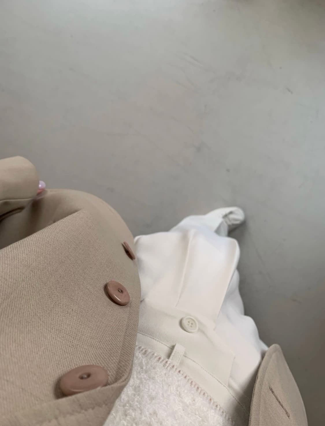 민민마켓 베이지자켓 상품이미지3