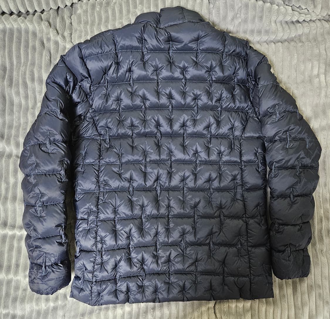 [L] 몽벨 넥로고 구스다운 경량 패딩 점퍼 상품이미지2