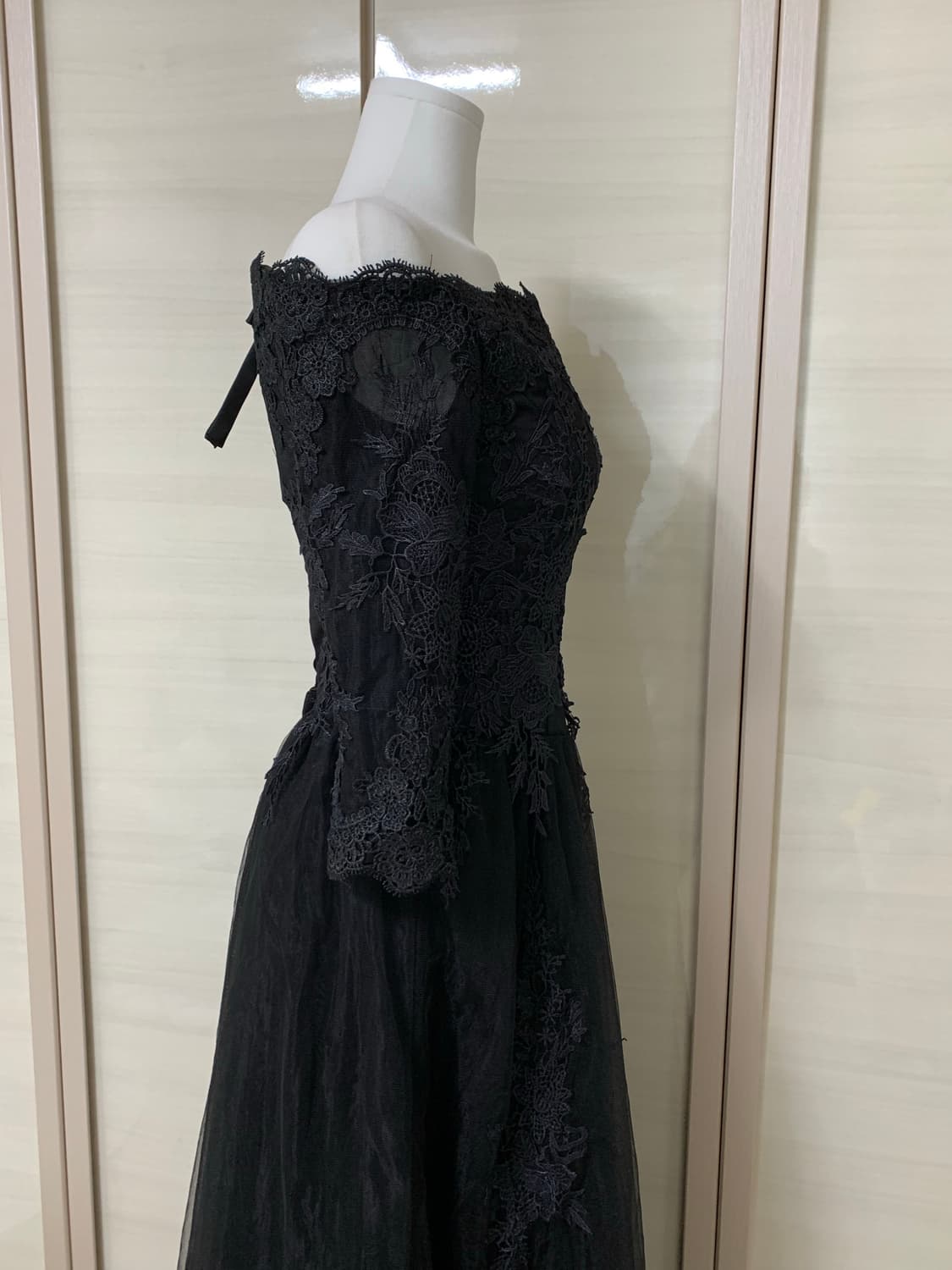 파티 연주회 코르셋 오프숄더 드레스 블랙 웨딩드레스 쉬폰 자수 레이스업 상품이미지8