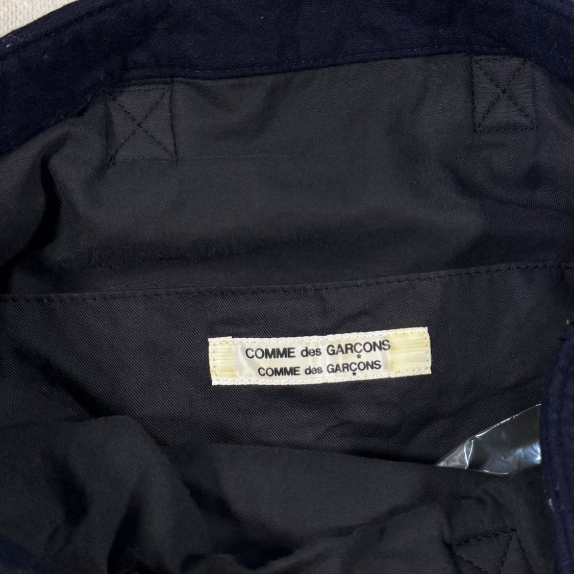 Ruffle Navy Tote Bag 상품이미지5