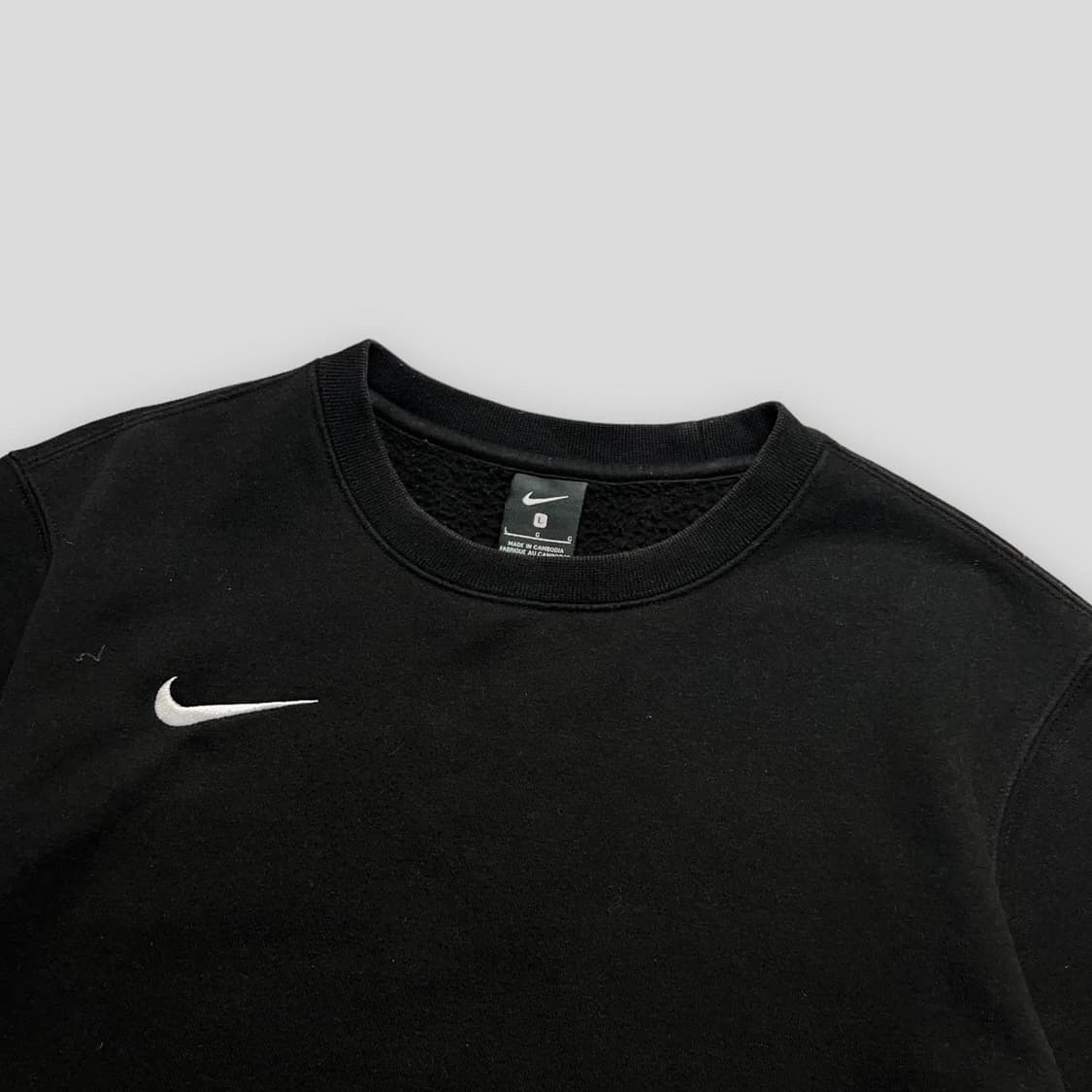 나이키 스우시 블랙 맨투맨 상품이미지2