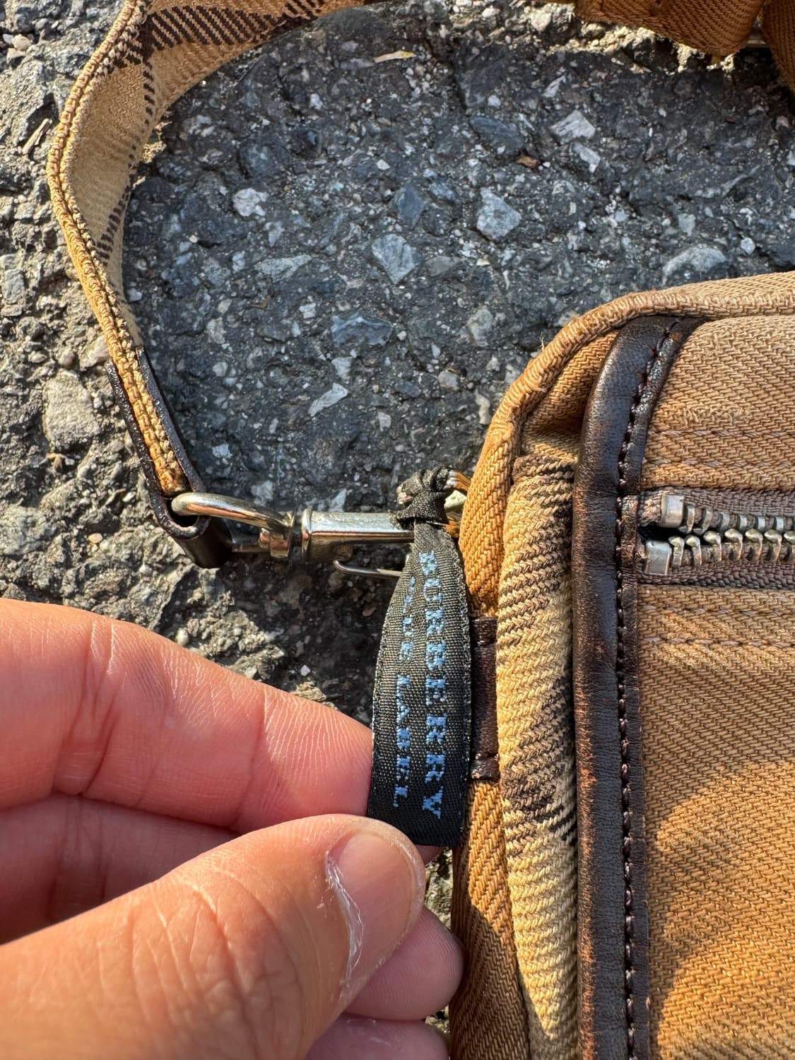 버버리 블루라벨 캔버스 크로스백  상품이미지6