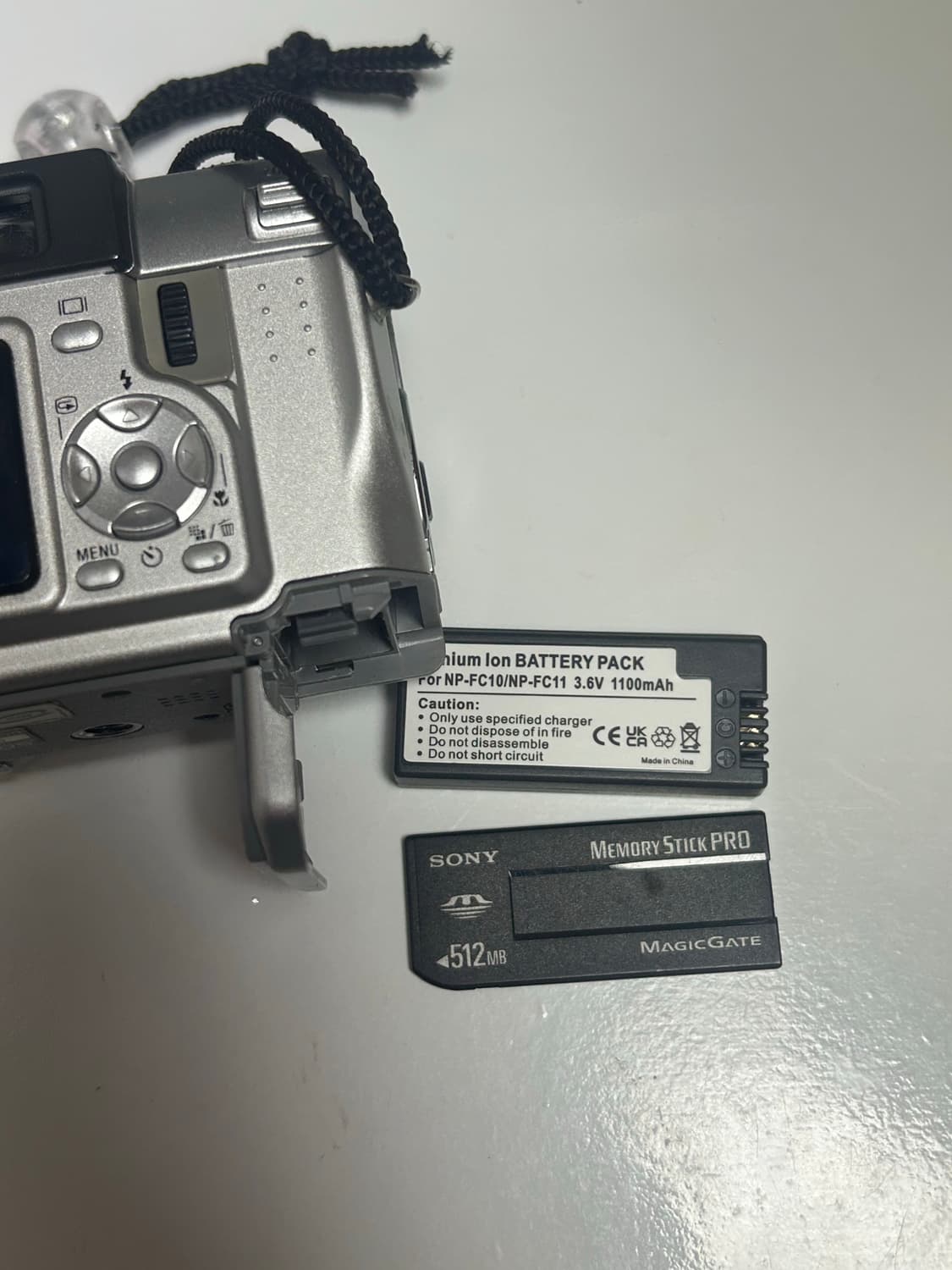 소니 사이버샷 dsc v1 상품이미지4