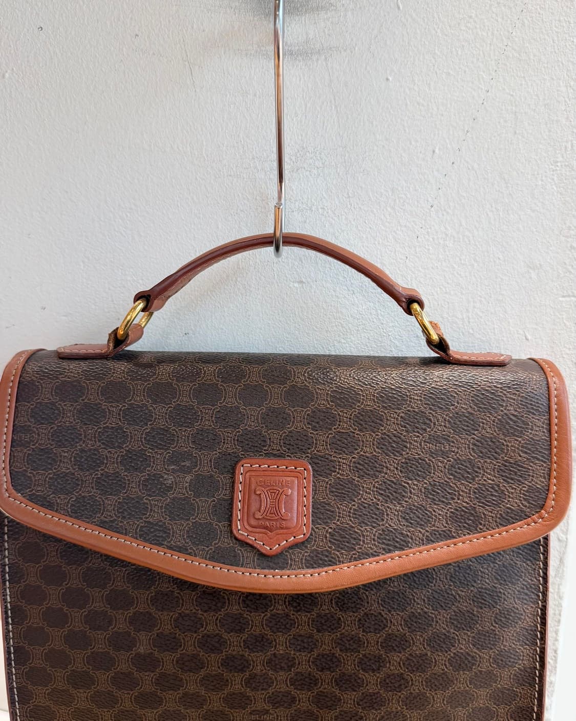 셀린느 브라운 마카담 탑 핸들백  상품이미지3