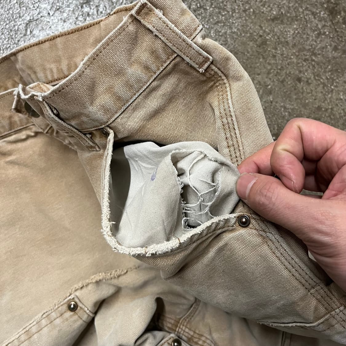 Carhartt 데미지 더블니 팬츠 (33“) 상품이미지7