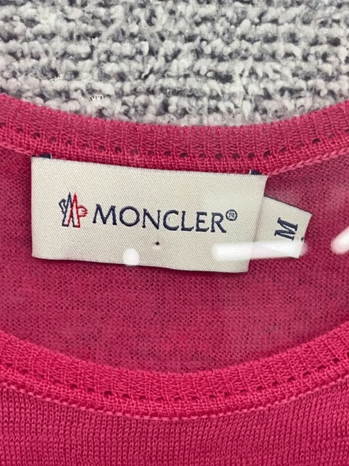 몽클레어 핑크 레이온 반팔티 M 상품이미지4