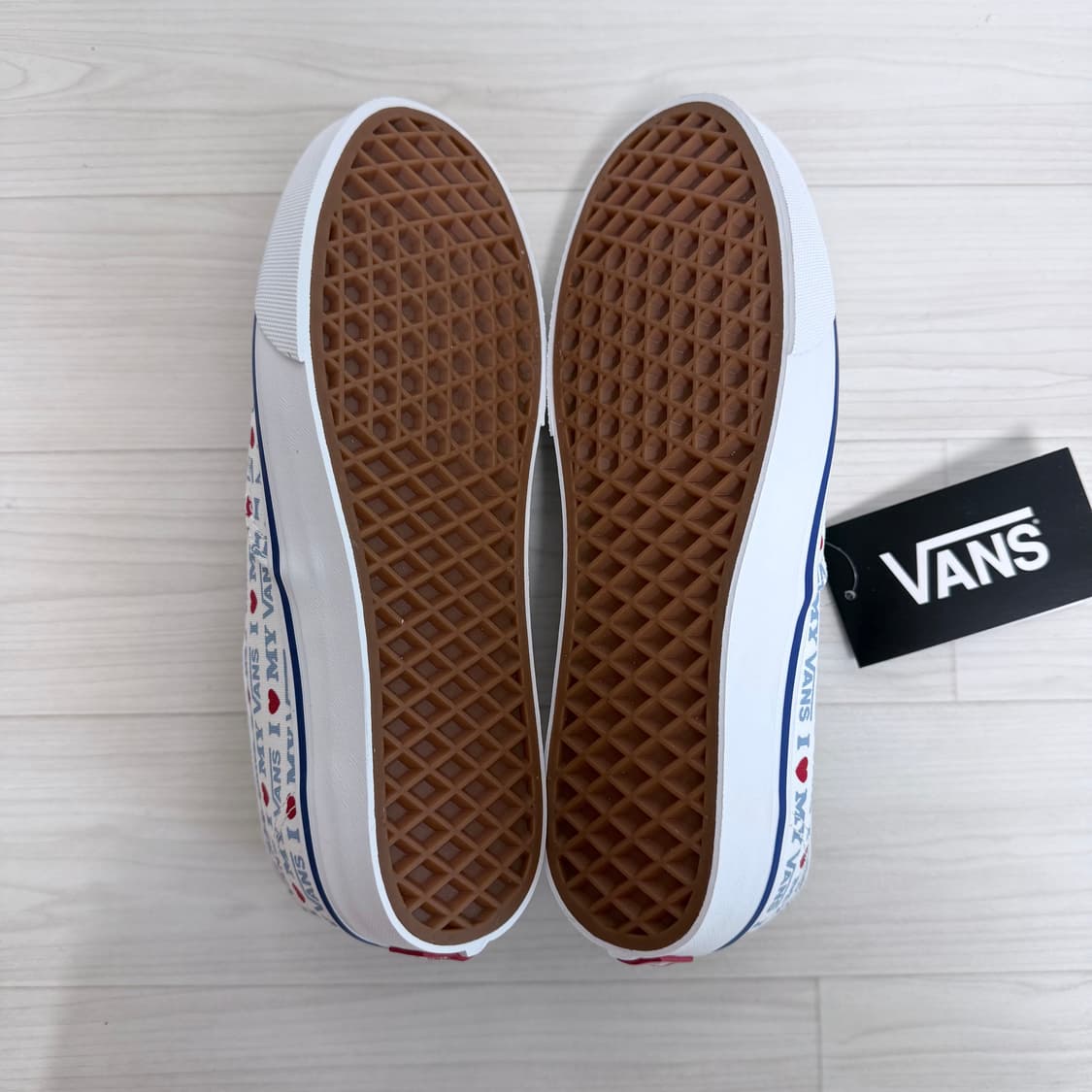 [240] 반스 x 발렌티노 할로 어센틱 새상품 상품이미지4