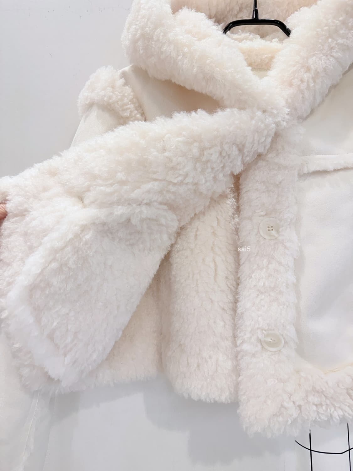 쓰리타임즈 베이비퍼 후디 무스탕 상품이미지4