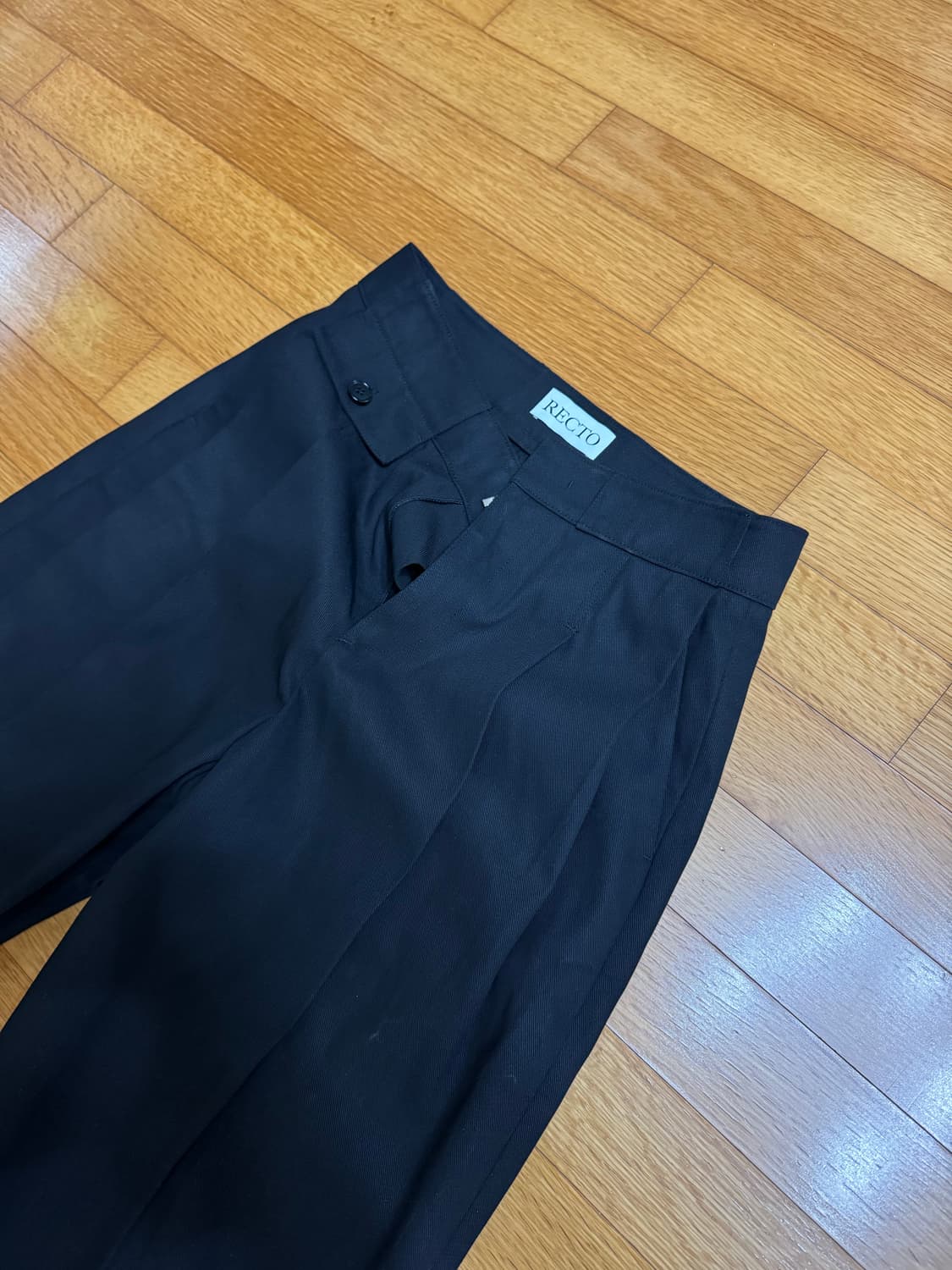 렉토 드릴드 코튼 더블 턱 팬츠 S 상품이미지3