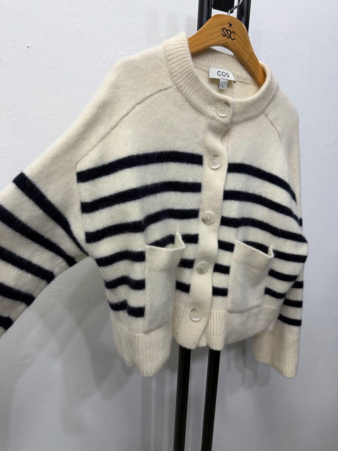 정품) COS 코스 여성 루즈핏 스트라이프 가디건 XS 상품이미지2