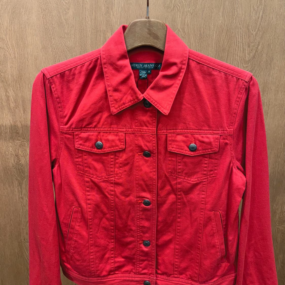 폴로 랄프로렌 트러커 자켓 플랩 포켓 백 로고 패치 디테일 레드 상품이미지4