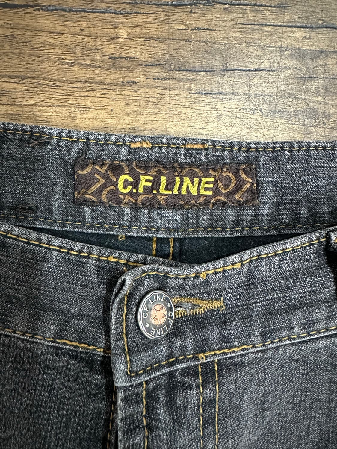 C.F.LINE 씨에프라인 스네이크 패턴 포인트 부츠컷 Y2K 31사이즈 상품이미지4