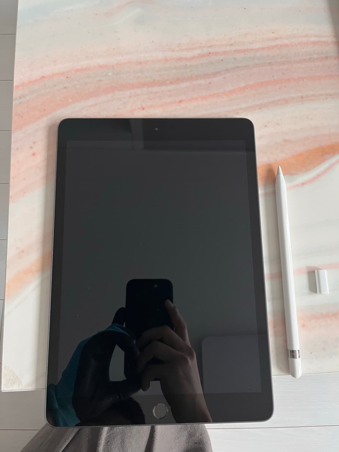 아이패드 7세대 32GB, 애플펜슬 1세대, 펜슬 충전 어댑터 상품이미지1