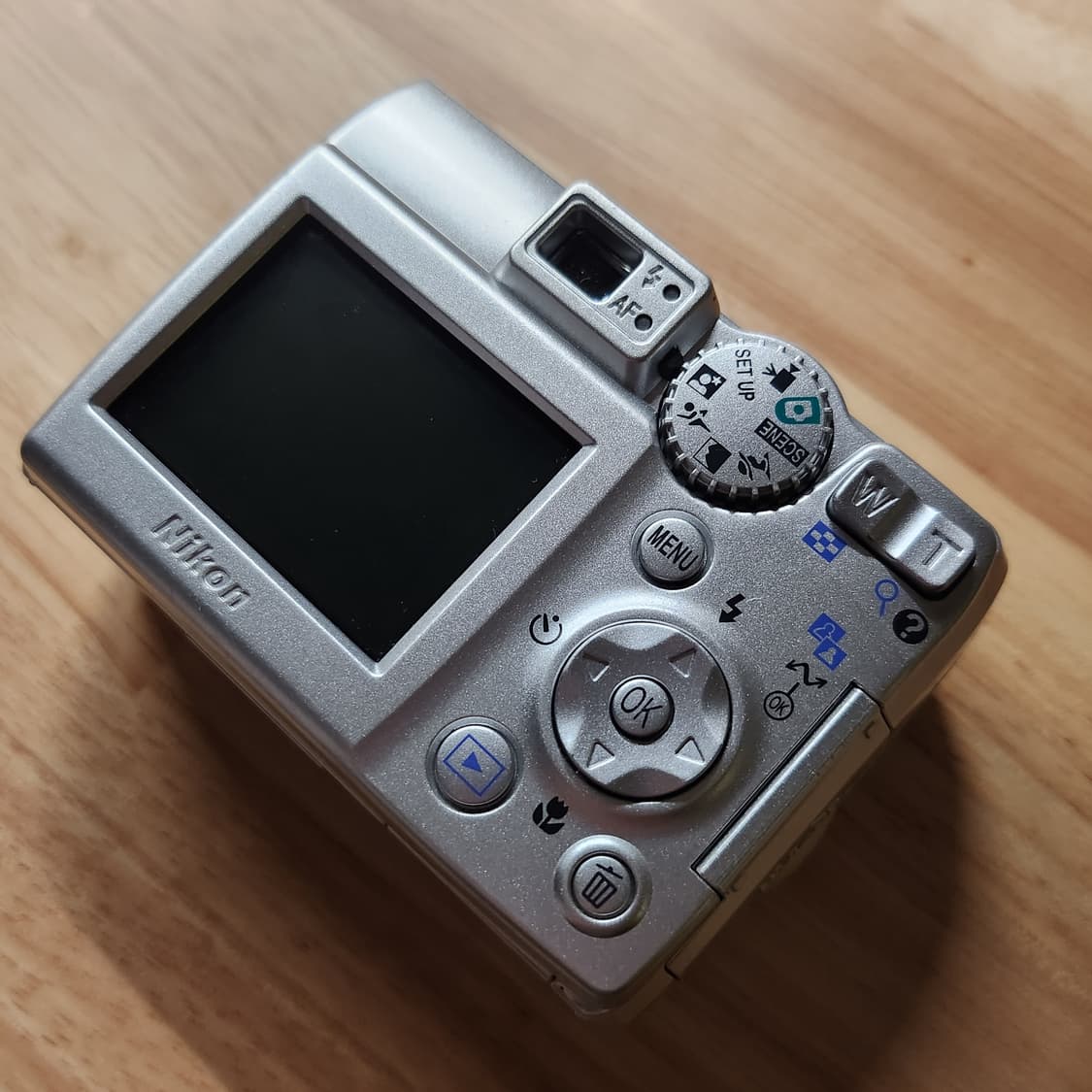 니콘 Coolpix 5600 빈티지 디카 상품이미지3