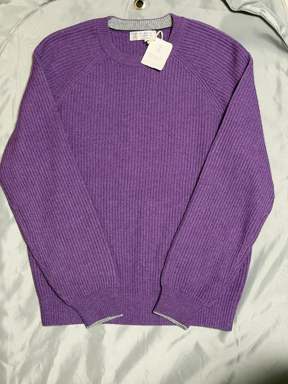 (새상품,강추👍)브루넬로쿠치넬리 리브드 캐시미어 스웨터 퍼플 니트 상품이미지1
