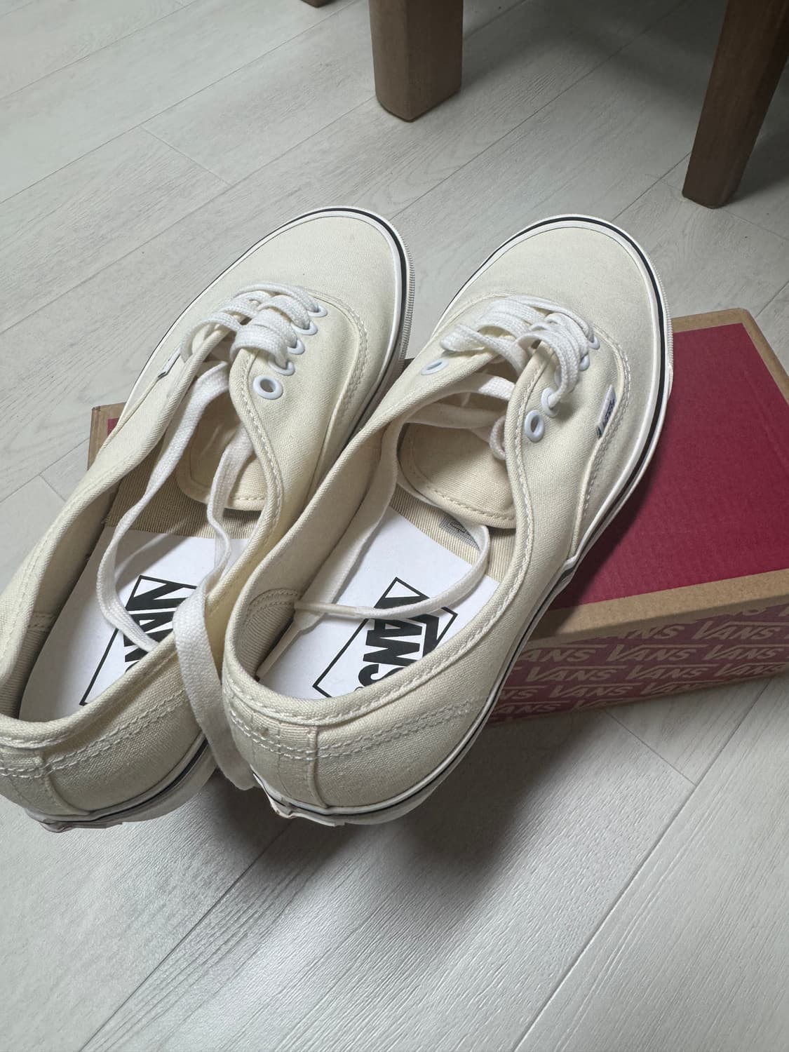 반스 어센틱 에너하임 화이트 vans authentic dx 상품이미지1