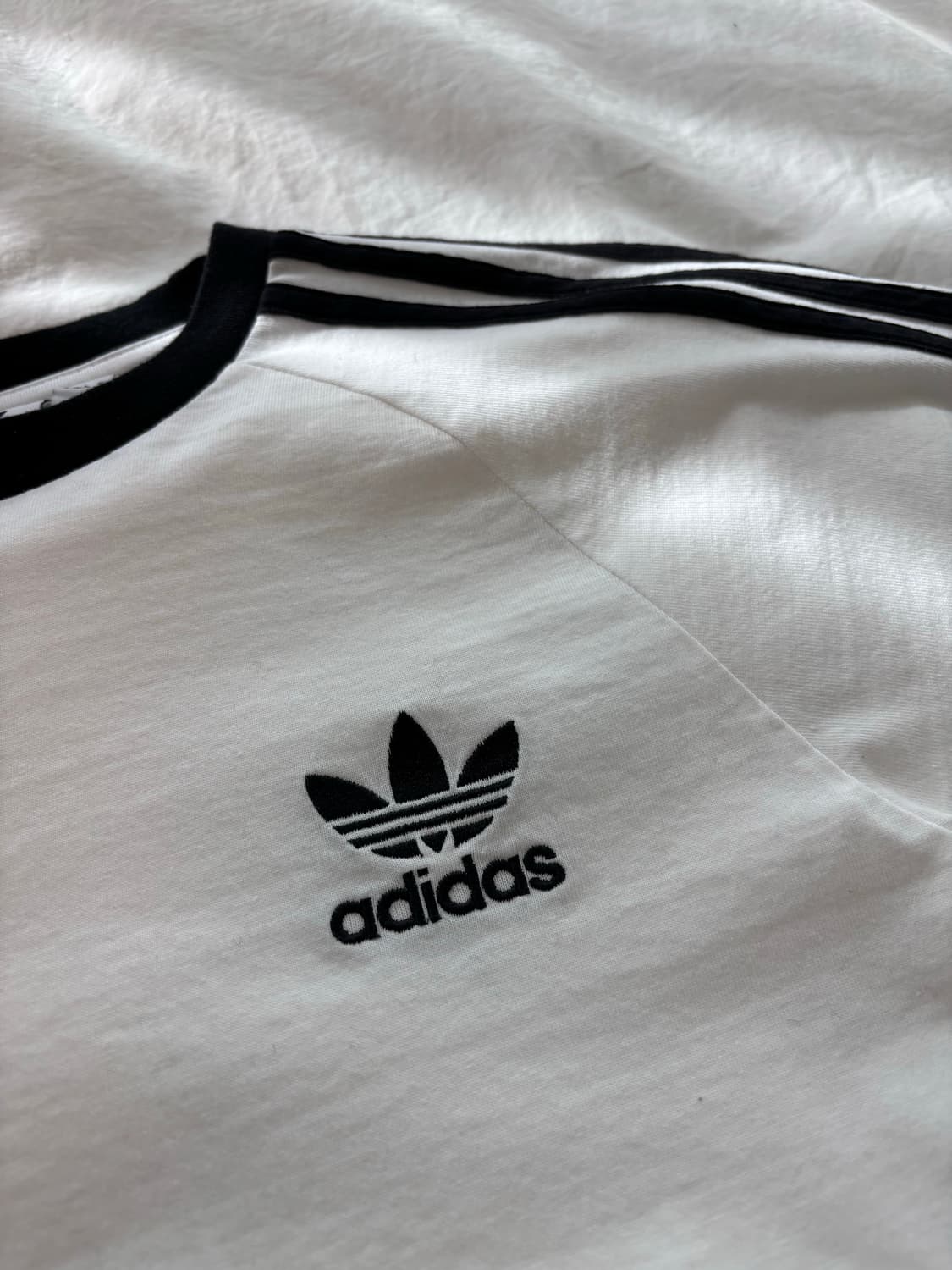 아디다스 화이트 롱슬리브 상품이미지1