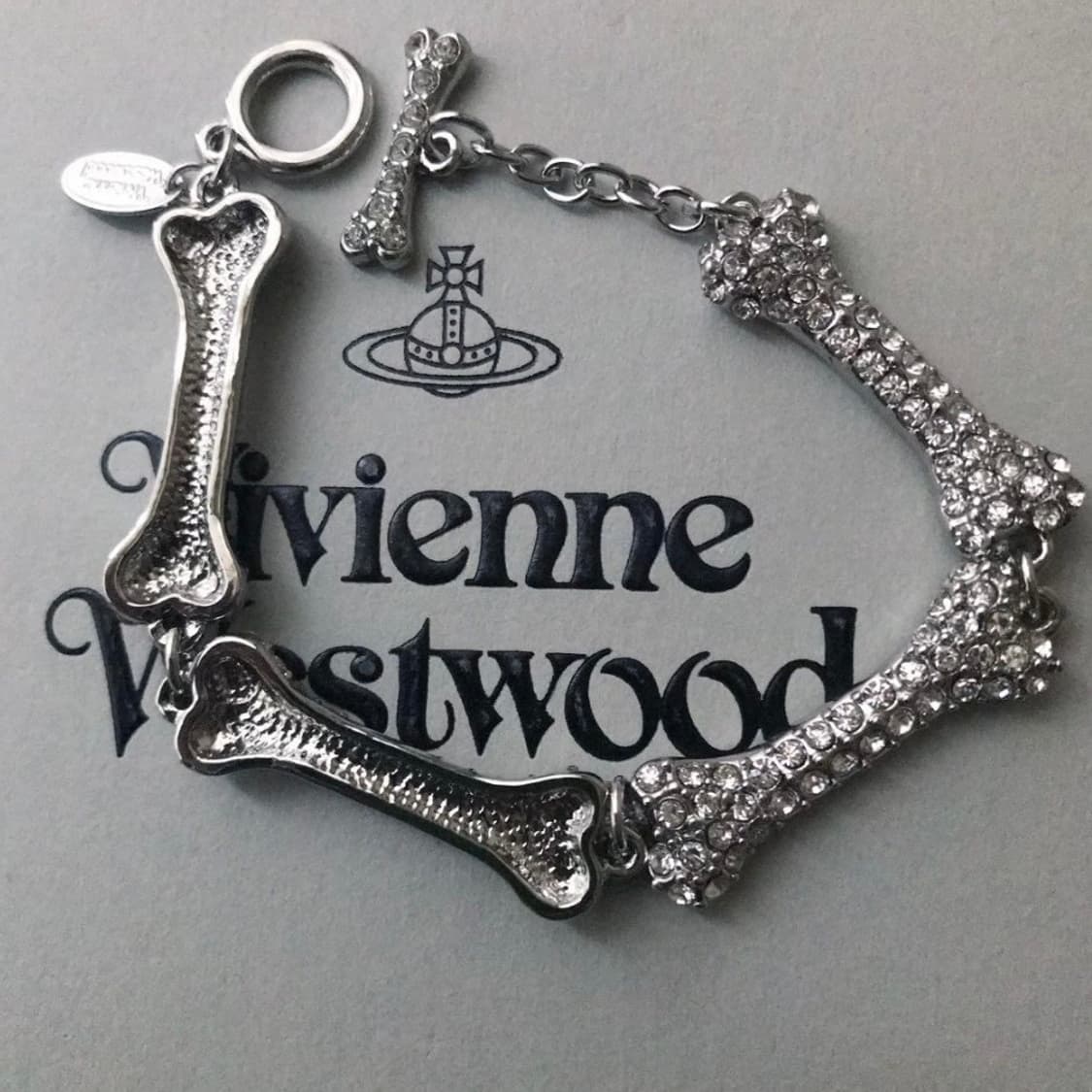 비비안웨스트우드 아카이브 크리스탈 큐빅 본쉐입 팔찌(새상품) 상품이미지2