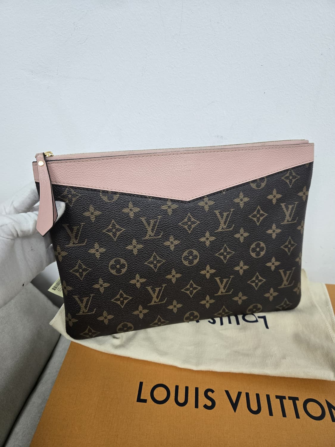 [보증서 정품]루이비통 데일리 클러치백 상품이미지1