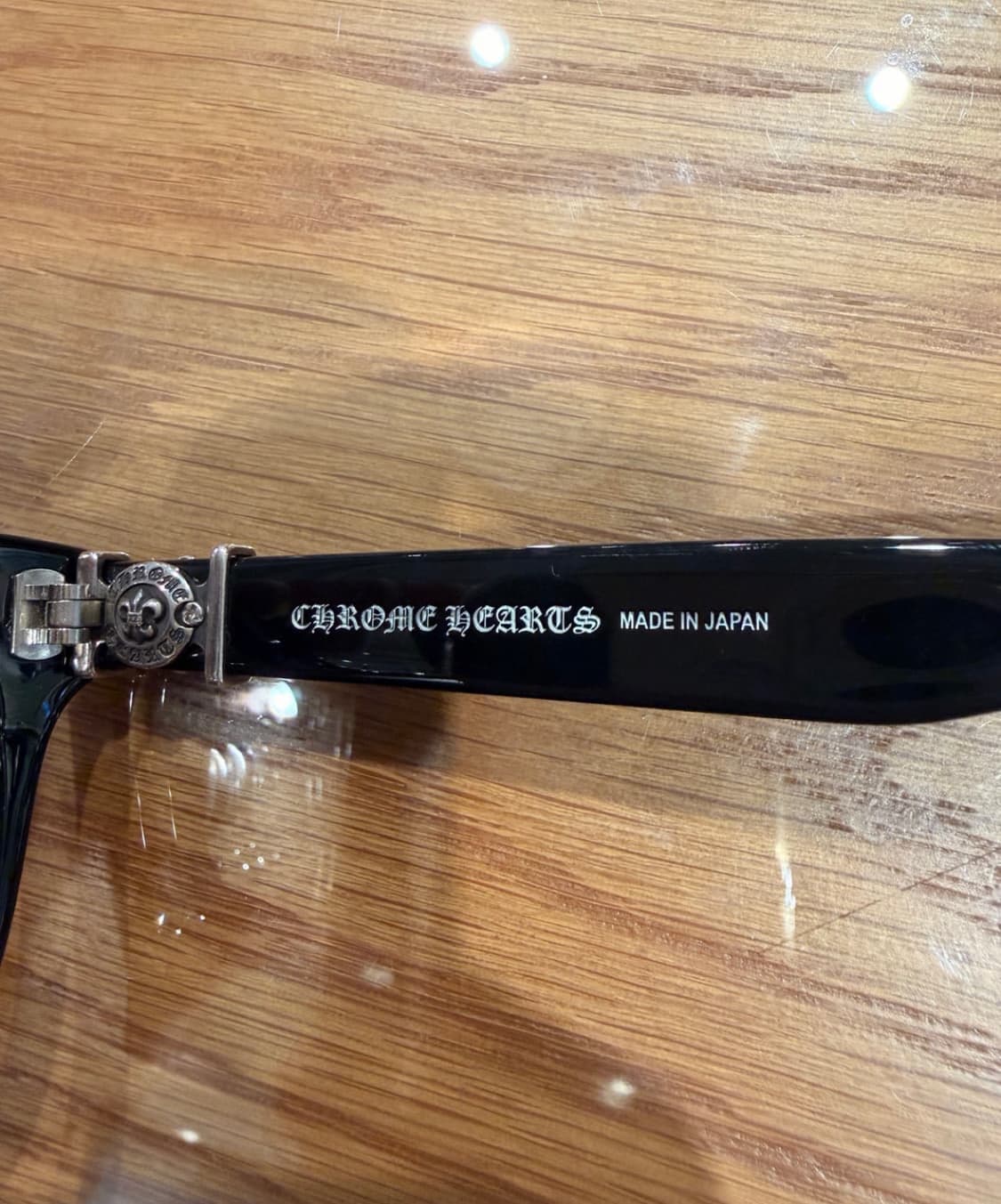 S급 크롬하츠 지티아니 안경판매합니다. 상품이미지3