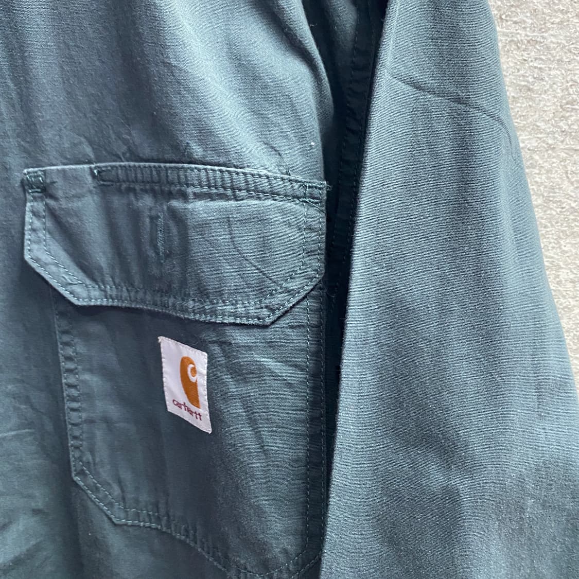 칼하트 포켓로고 딥그린 워크 셔츠 B3737 상품이미지3