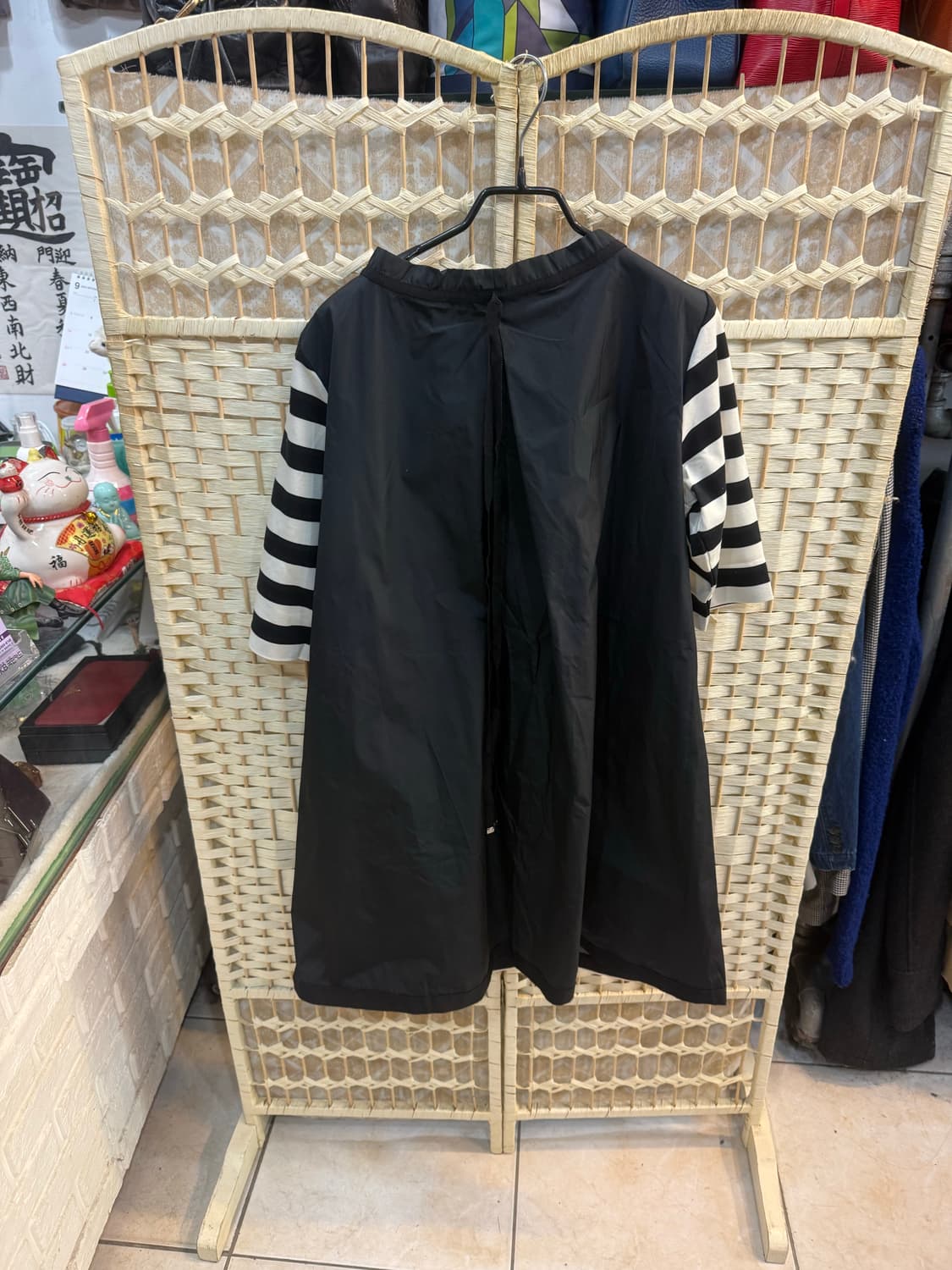 66 정품 몽클레어 원피스 팝니다 상품이미지8