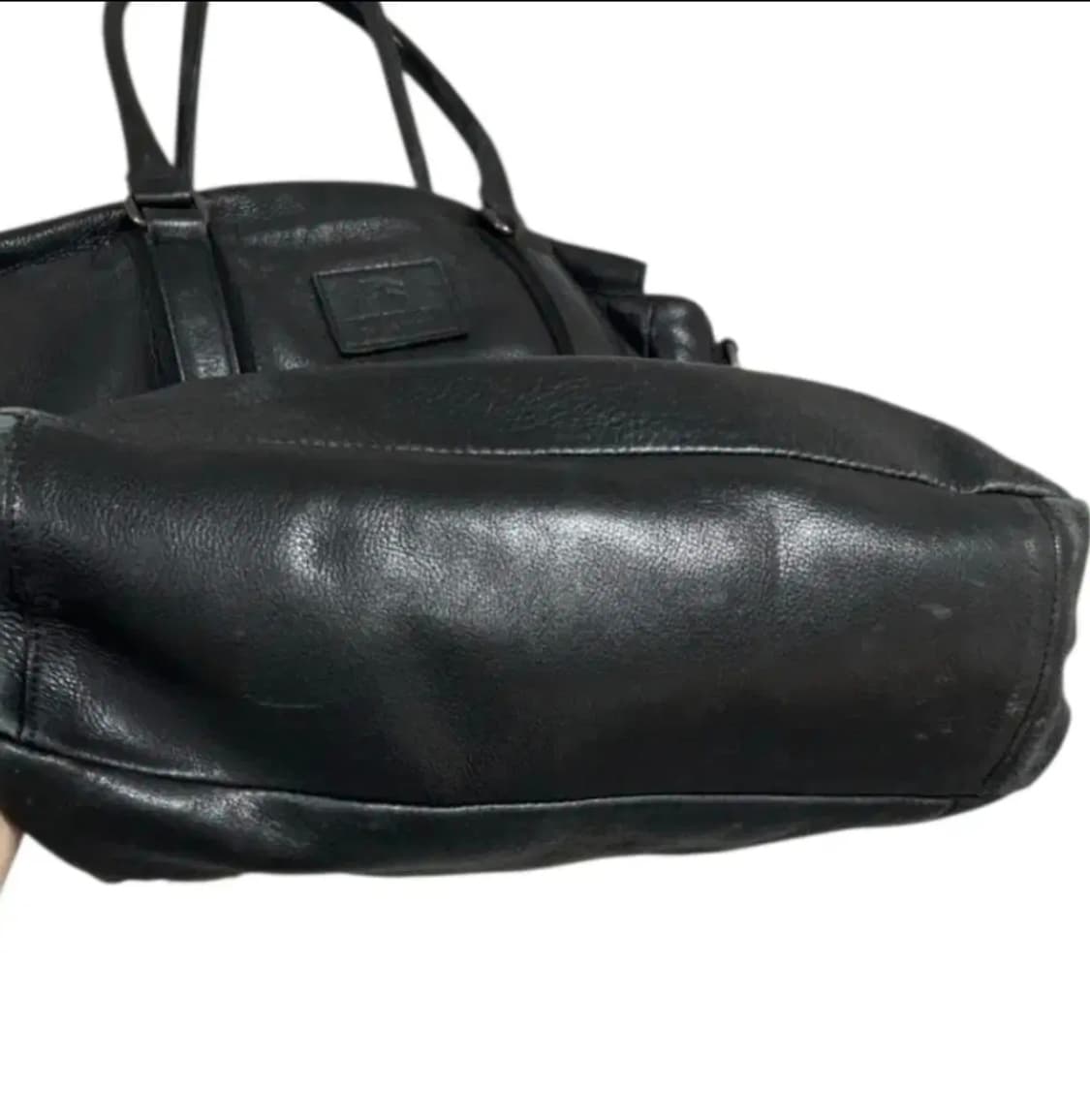 버버리 블랙라벨 소가죽 토트백 상품이미지5