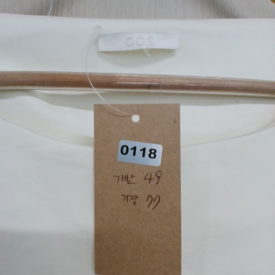 COS 아이보리 실크패치 포켓 미니원피스 상품이미지10