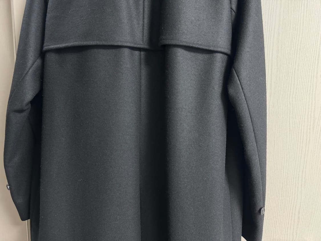 코히어런스 포우포우 멜튼울 블랙 M사이즈 판매 상품이미지5